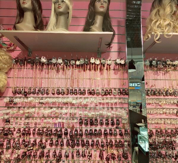 Отделение Сбербанка России по адресу площадь им. Орджоникидзе Г. К. 1